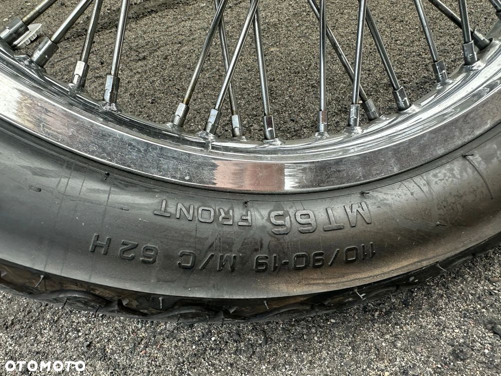 Suzuki Intruder - 7