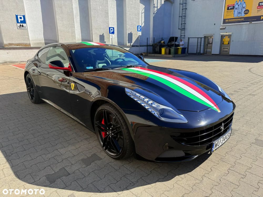 Ferrari FF - 2