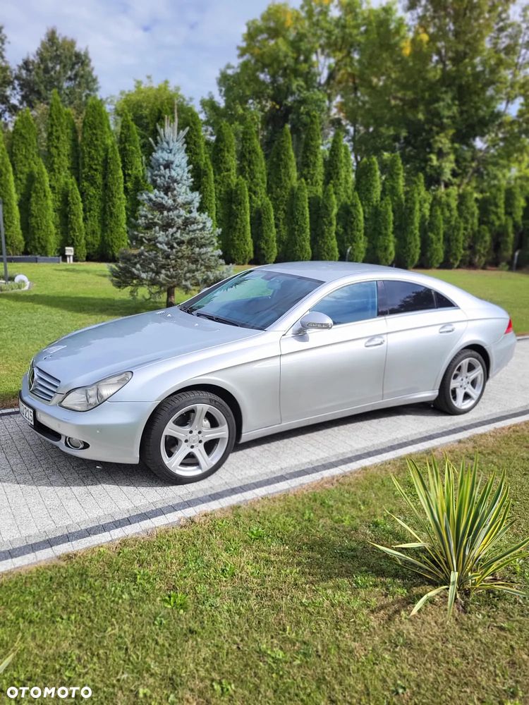 Mercedes-Benz CLS - 4