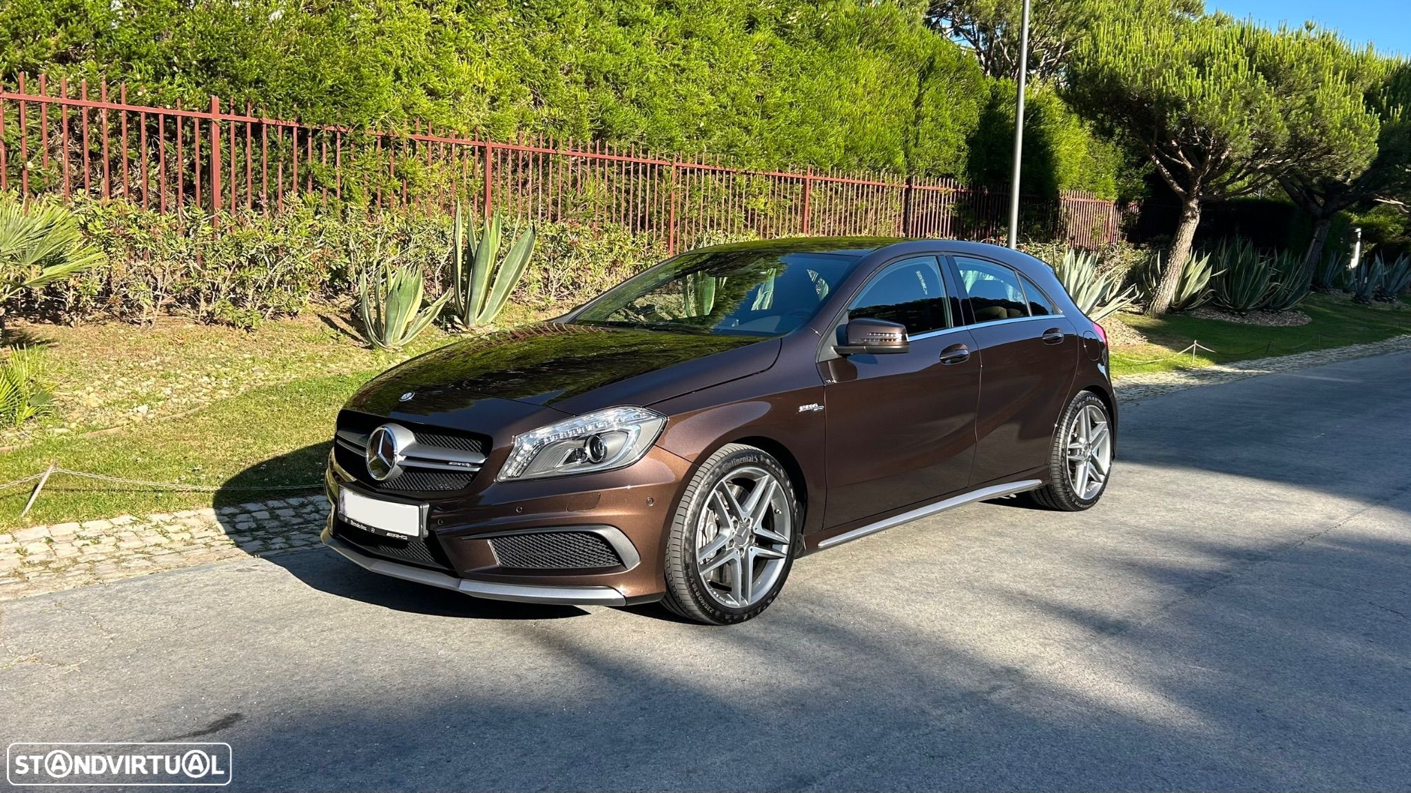 Mercedes-Benz A 45 AMG 4Matic Speedshift 7G-DCT - 1