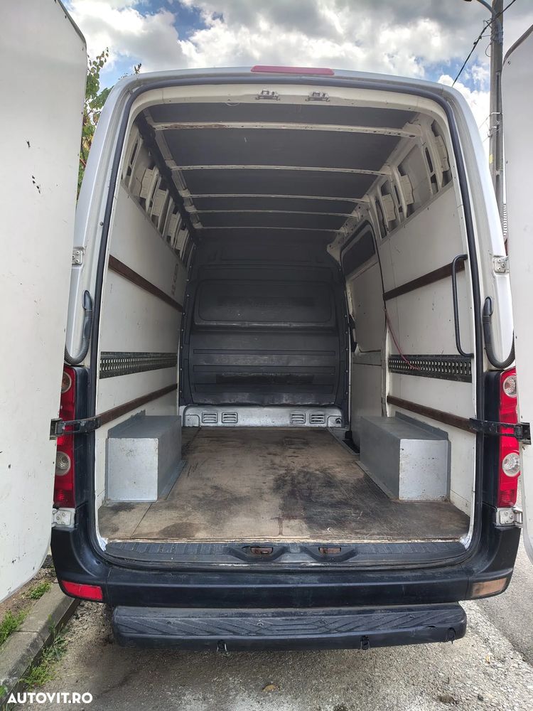 Volkswagen CRAFTER - 7
