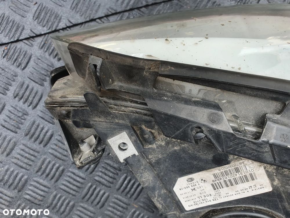 LAMPA BMW F10 F11 BI XENON SKRĘTNY PRZED LIFTEM PRAWA EUROPA 7203252-18 - 4
