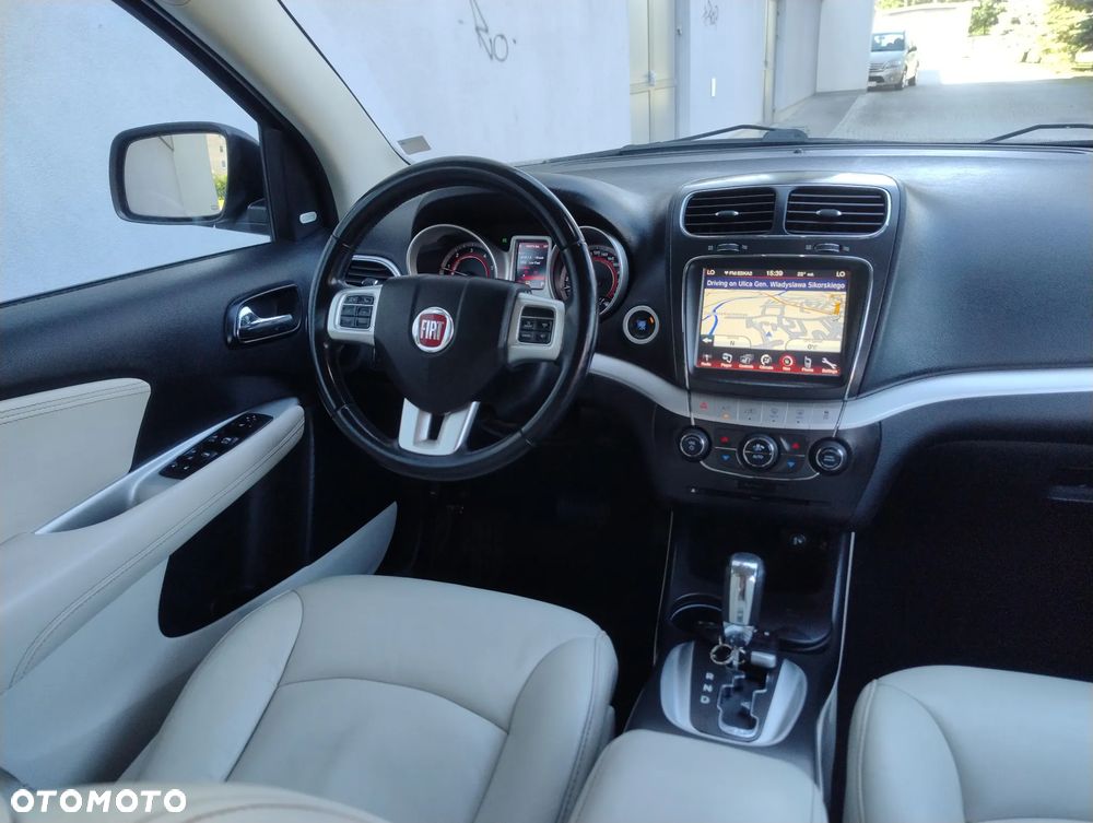 Fiat Freemont 2.0 Multijet 16V DPF Automatik Allrad Urban - 14