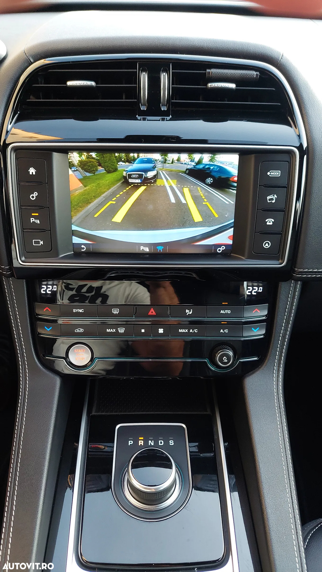 Jaguar F-Pace 20d Aut. R-Sport - 25