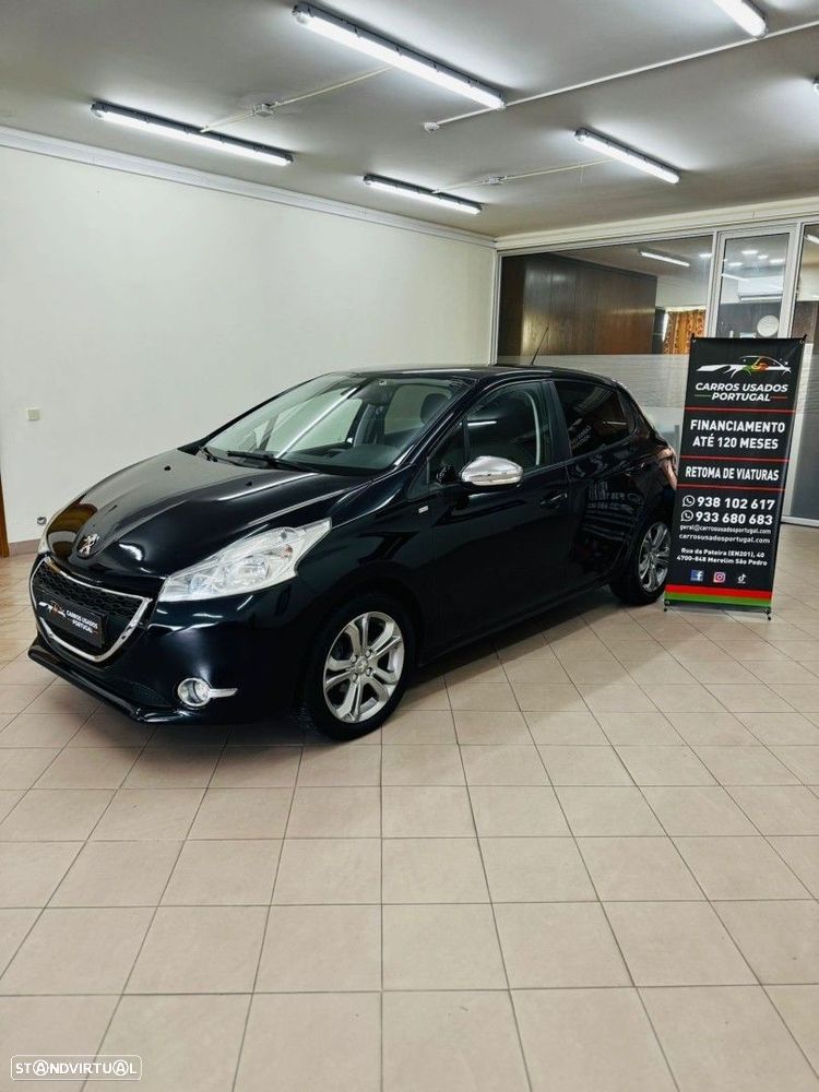 Peugeot 208 1.2 VTi SE Style - 2