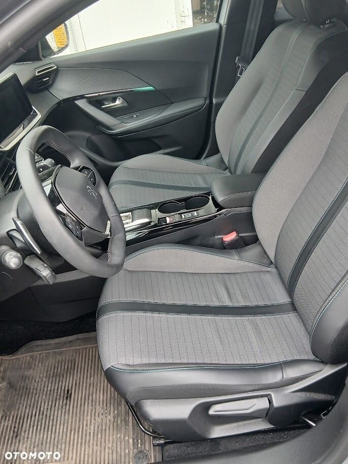 Peugeot 2008 - 21