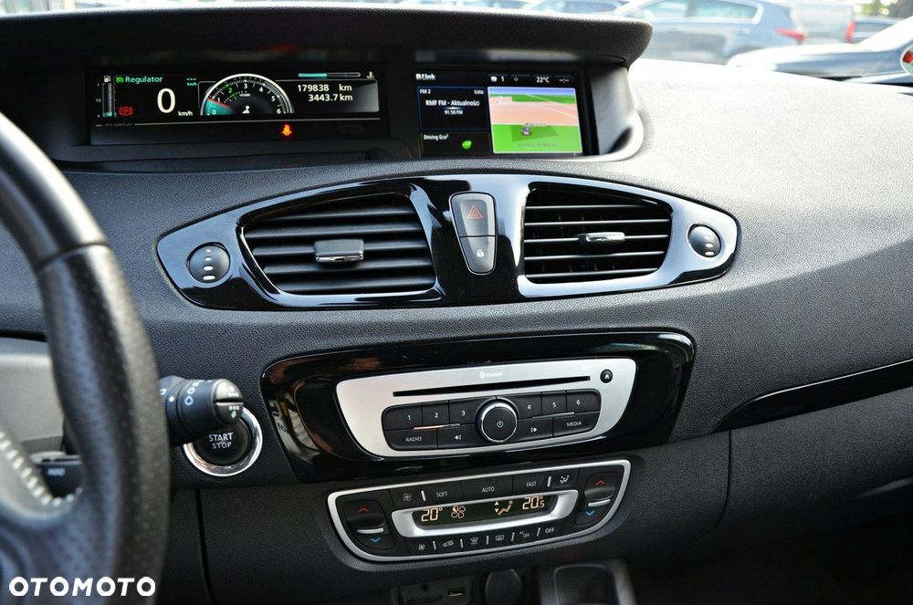 Renault Grand Scenic - 40