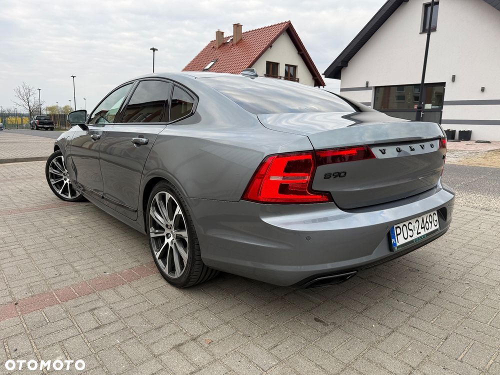 Volvo S90 - 4