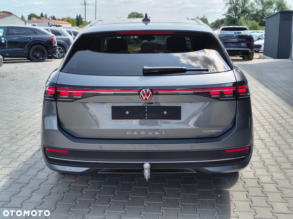 Volkswagen Passat Variant - 9