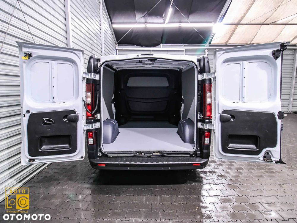 Renault TRAFIC LONG BRYGADÓWKA 6 OSÓB - 14