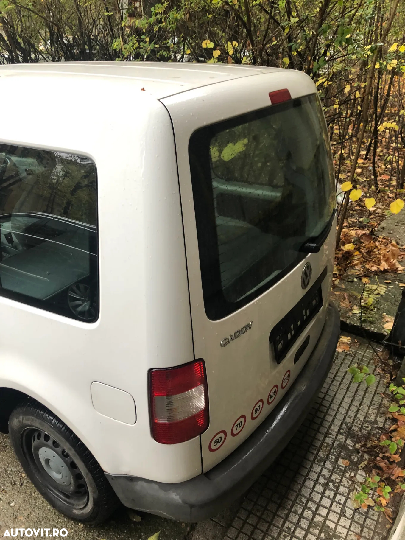 Dezmembrez Volkswagen Caddy 2006 alb - 6