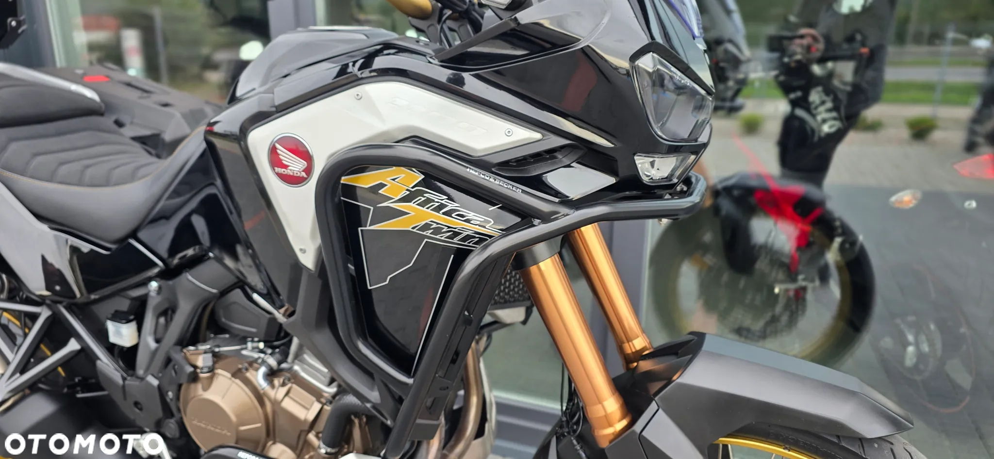 Honda CRF - 9