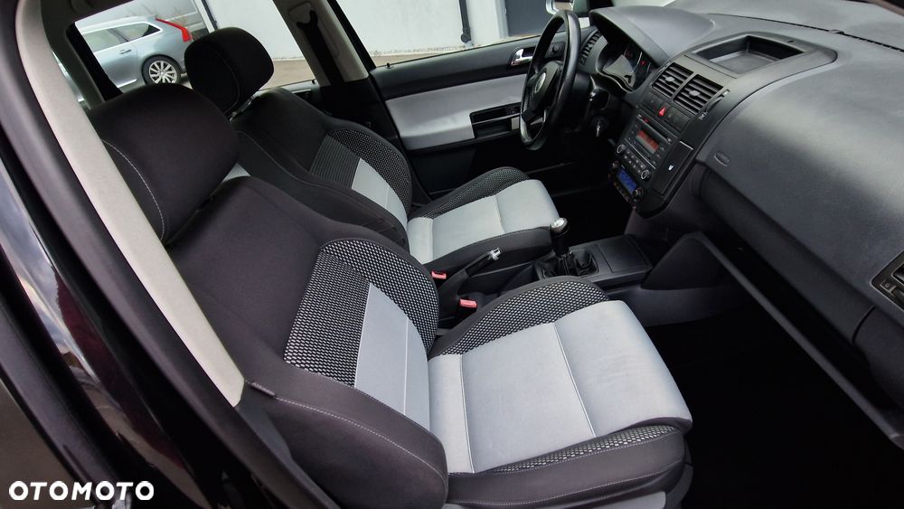 Volkswagen Polo Cross - 24