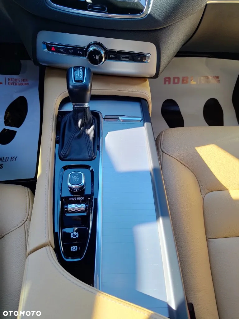 Volvo XC 90 T6 GPF AWD Inscription 7os - 28