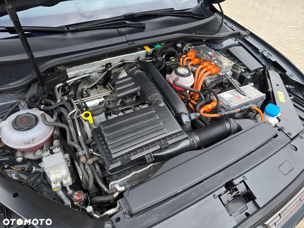Volkswagen Passat Variant - 16