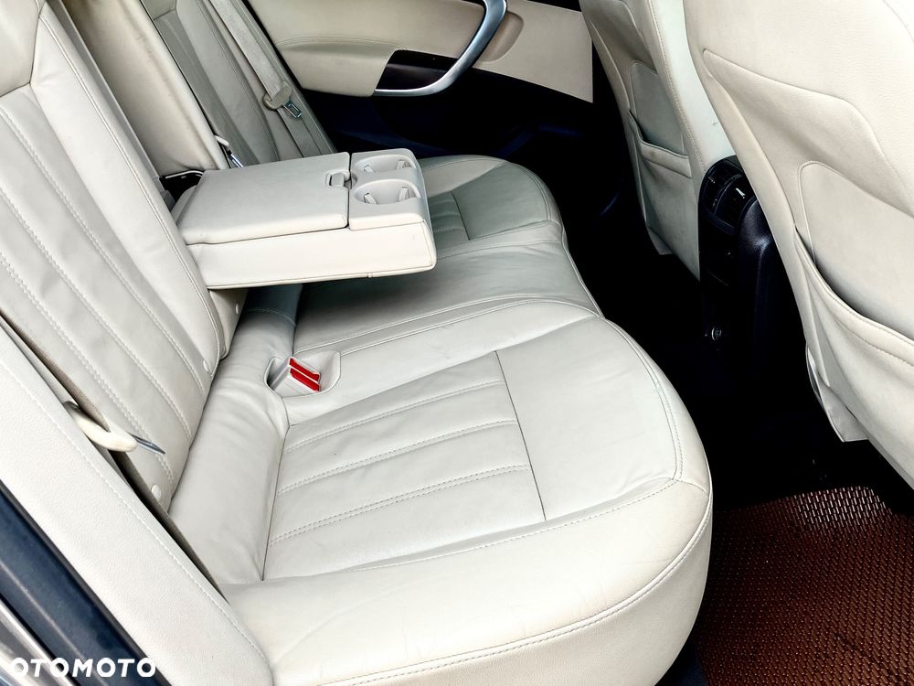 Opel Insignia 2.0 Turbo Cosmo - 19