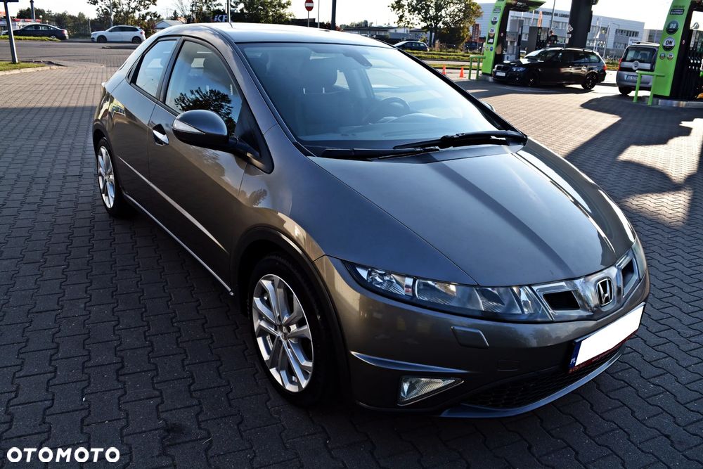 Honda Civic 1.8i-VTEC Automatik Sport - 2