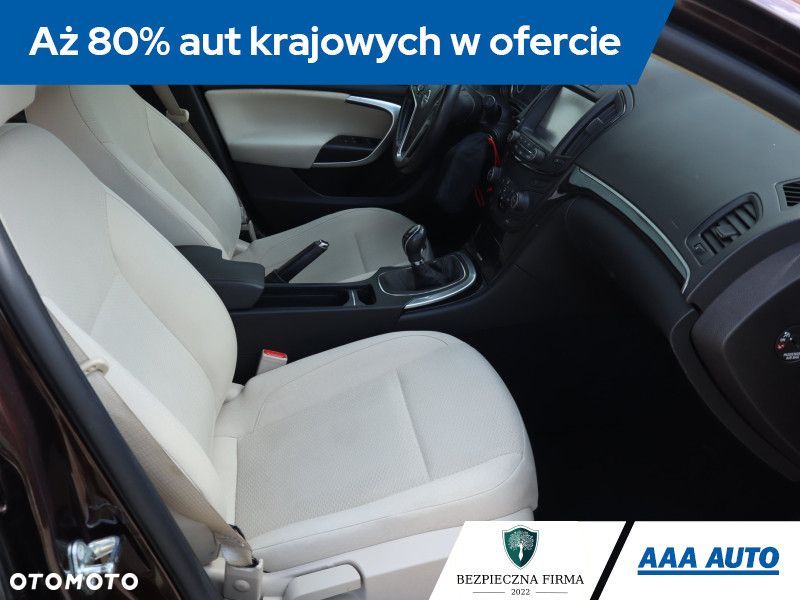 Opel Insignia - 11