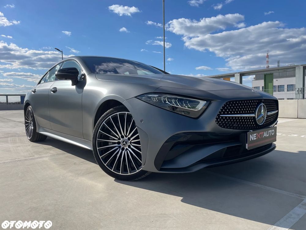 Mercedes-Benz CLS 300 d 4Matic 9G-TRONIC AMG Line - 2
