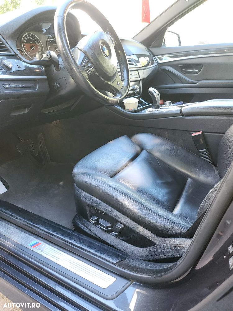 BMW Seria 5 525d Aut. - 10