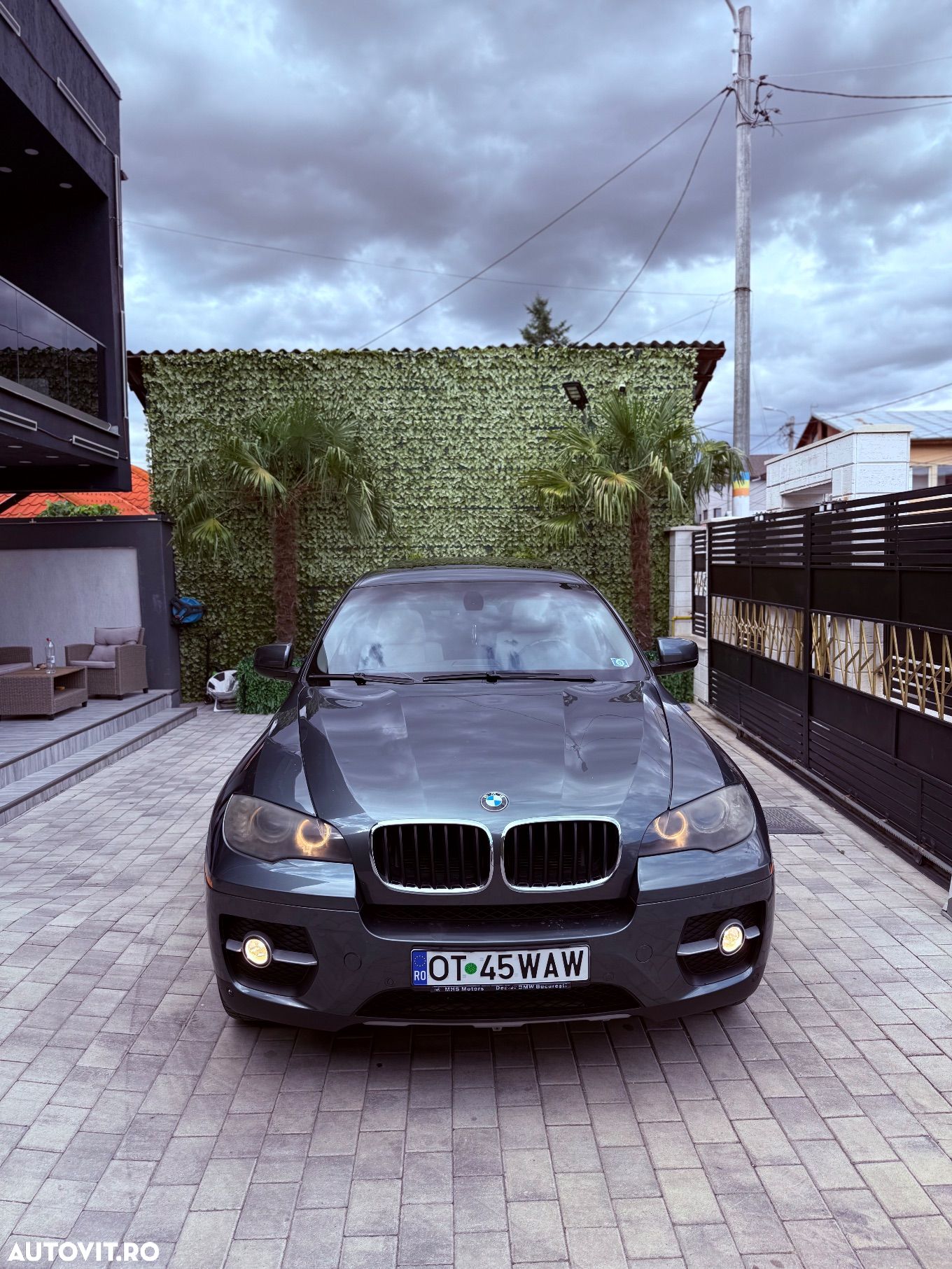 BMW X6 xDrive35i - 1