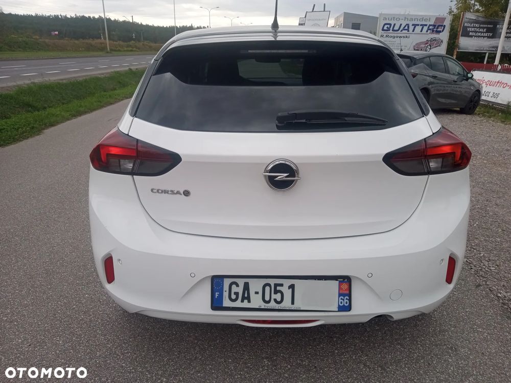 Opel Corsa Standard - 10