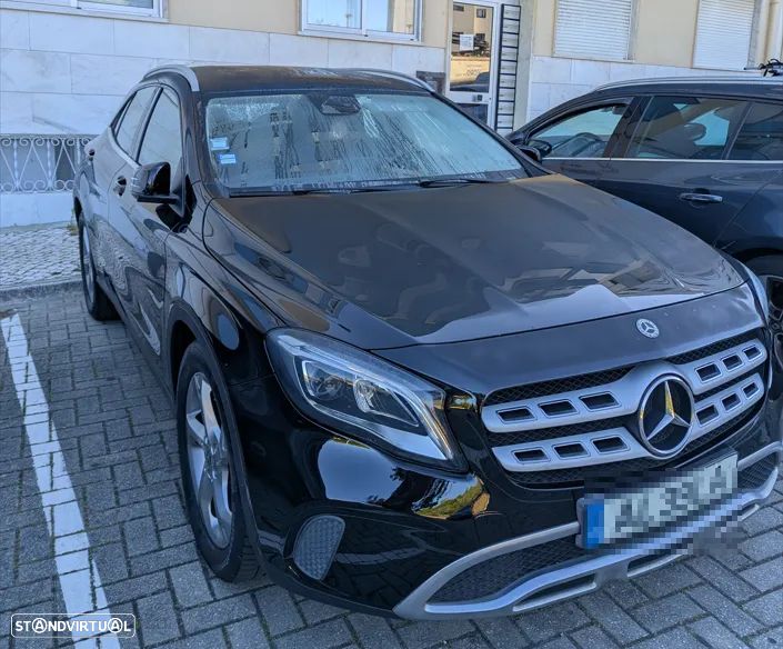 Mercedes-Benz GLA 180 d 7G-DCT Urban - 1