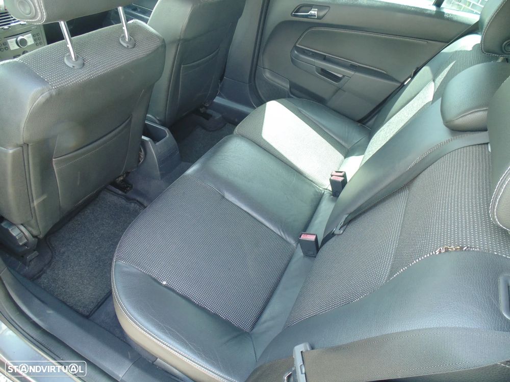 Opel Astra Caravan 1.7 CDTi Cosmo - 18