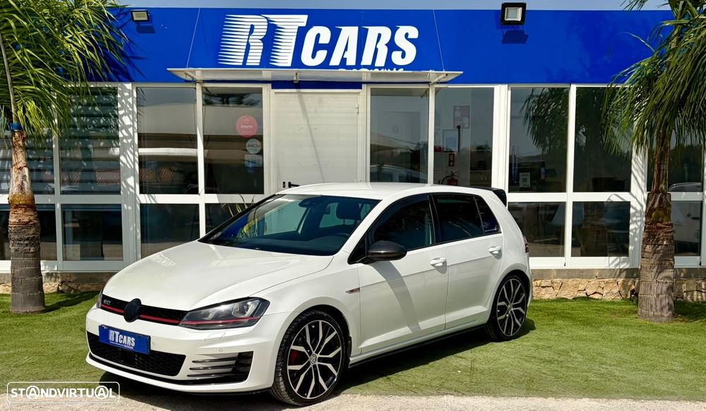 VW Golf GTI BlueMotion - 3