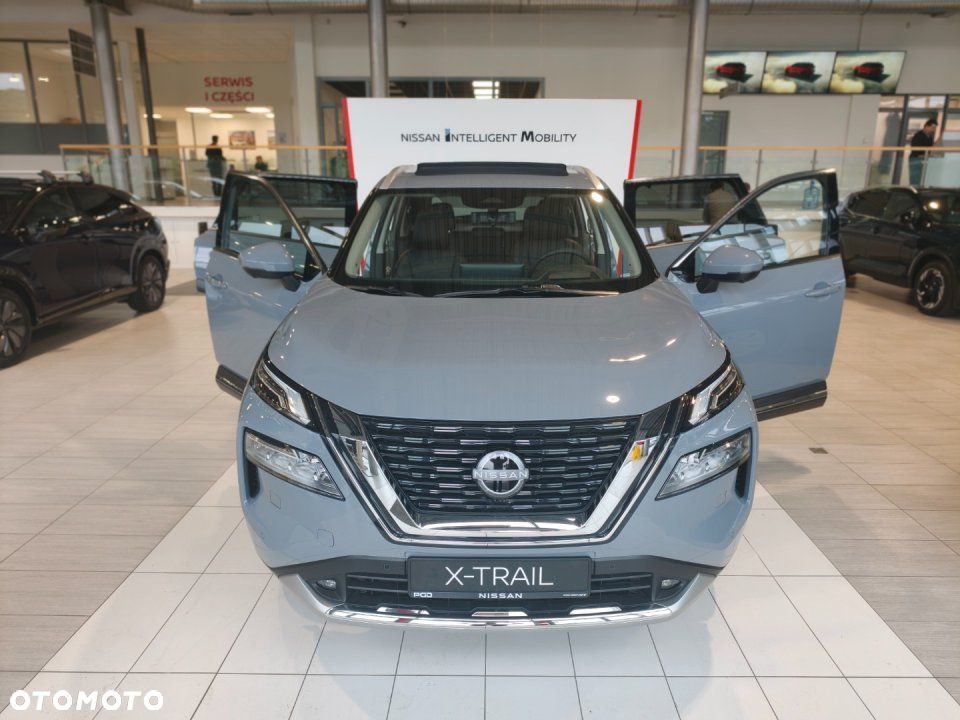 Nissan X-Trail - 2