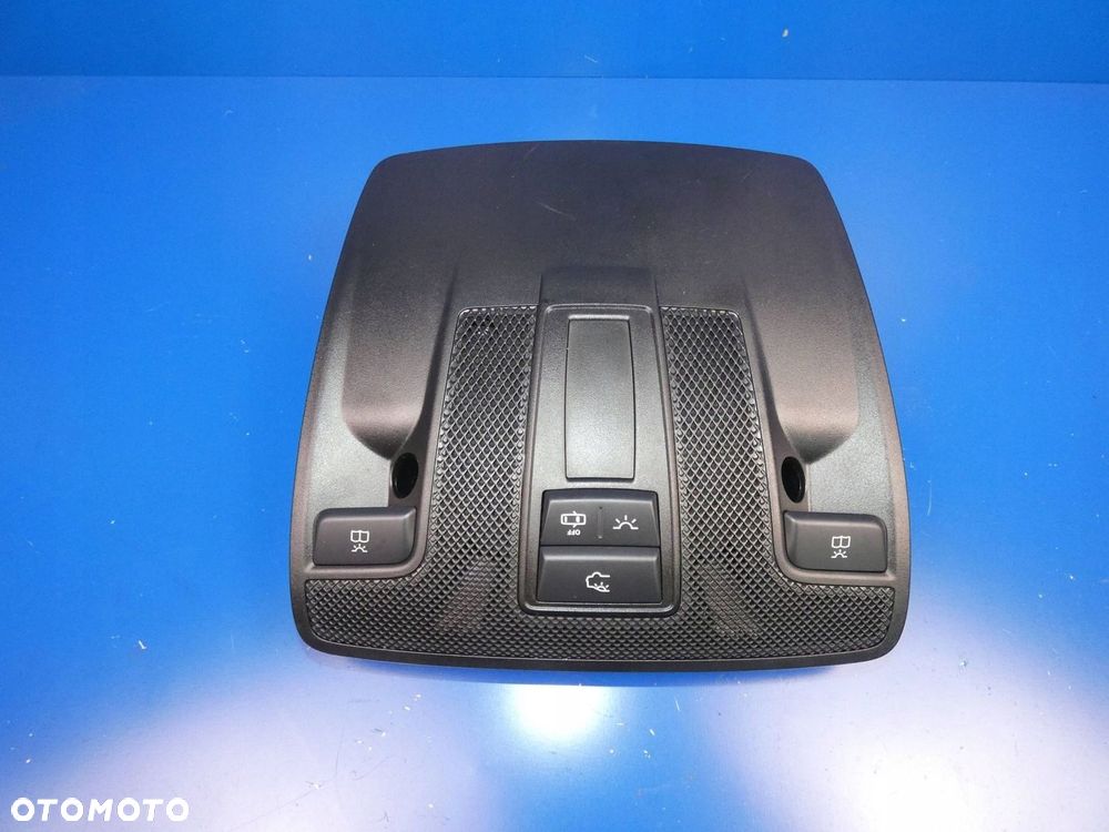 MERCEDES B KLASA W246 A W176 CLA W117 LAMPKA OŚWIETLENIE KABINY PRZÓD PANEL - 1