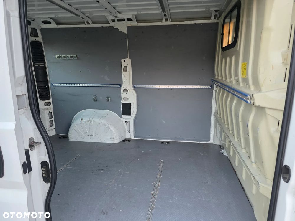 Peugeot BOXER - 29