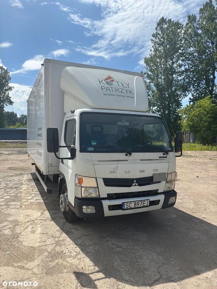Mitsubishi Center Fuso - 2