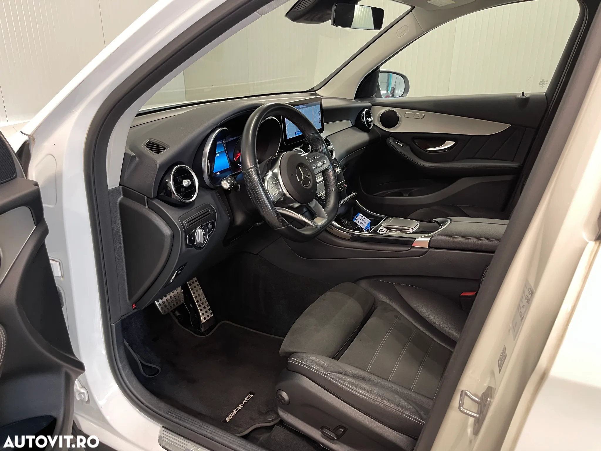 Mercedes-Benz GLC 300 de 4Matic 9G-TRONIC AMG Line - 5