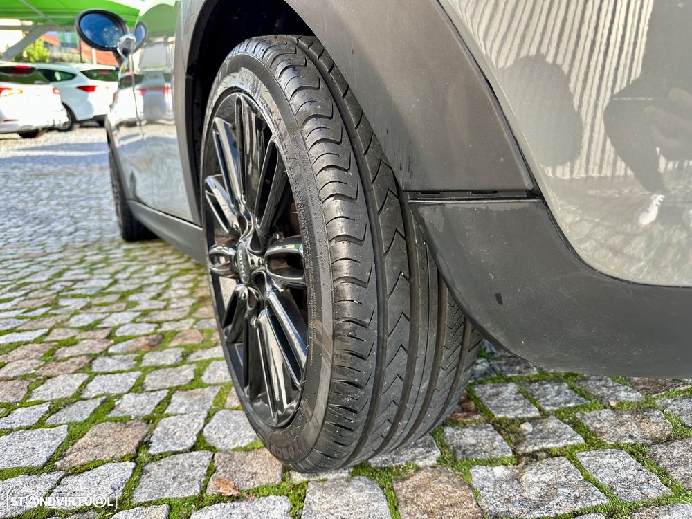 MINI 5 Portas One D - 17