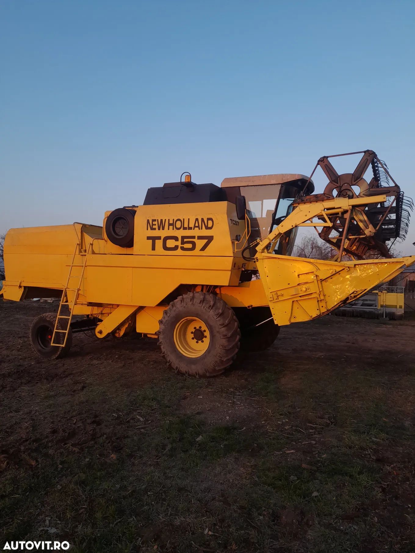 New Holland New Holland tc 57 - 1