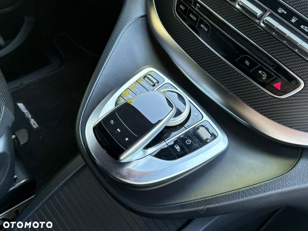 Mercedes-Benz Klasa V 300 d Avantgarde 9G-Tronic (ekstra d³) - 19