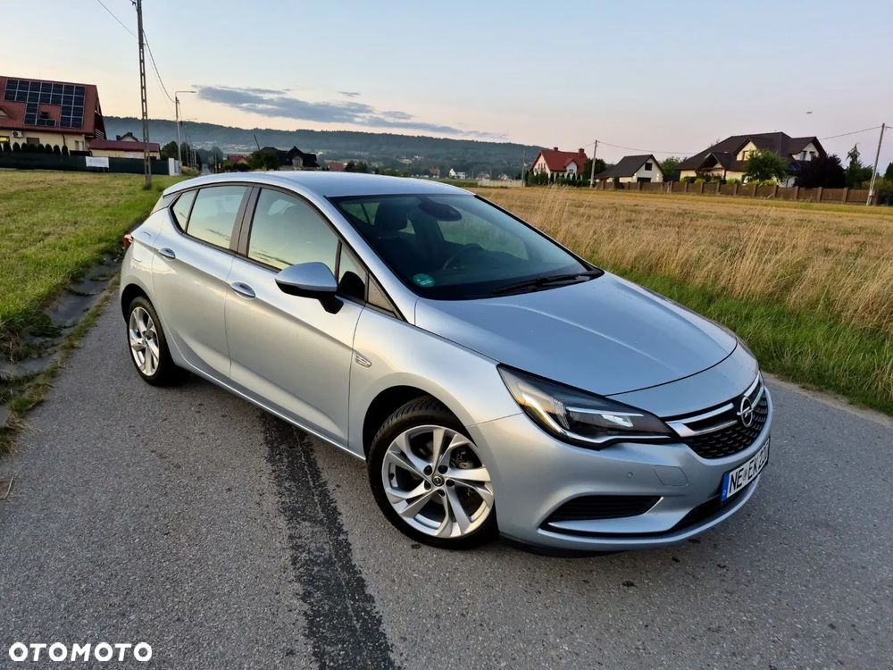 Opel Astra 1.4 Turbo Innovation - 2