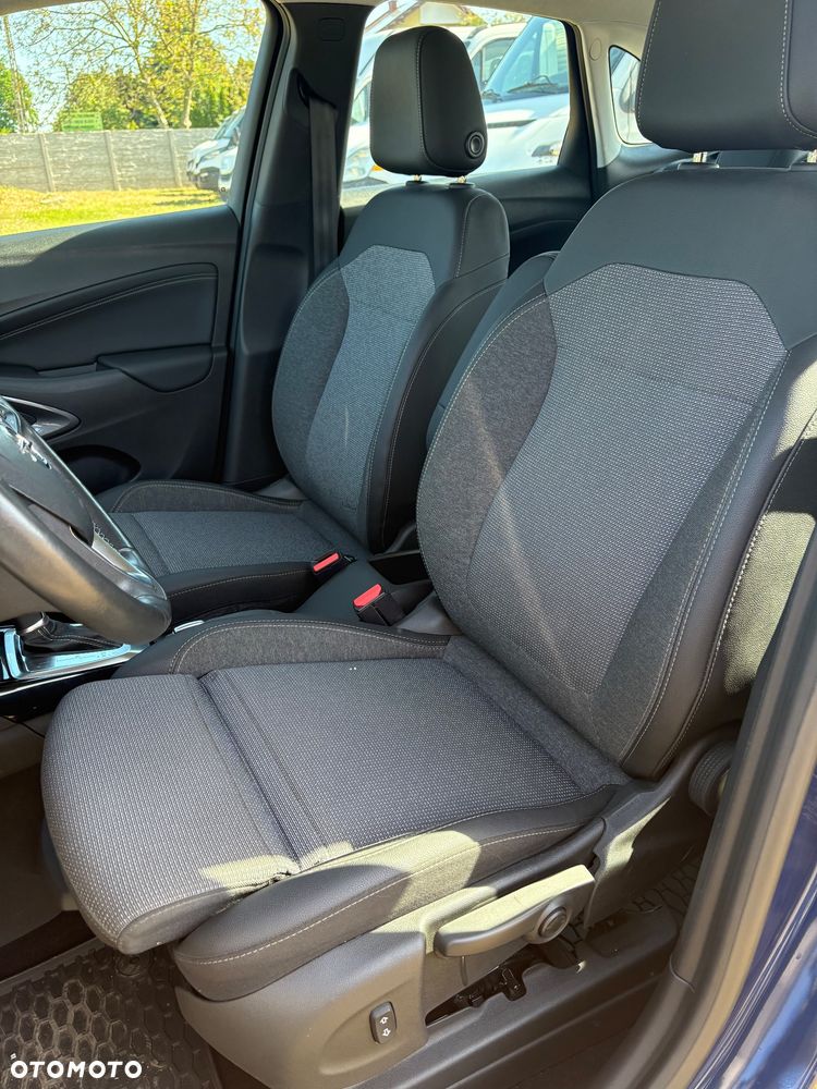 Opel Crossland X - 9