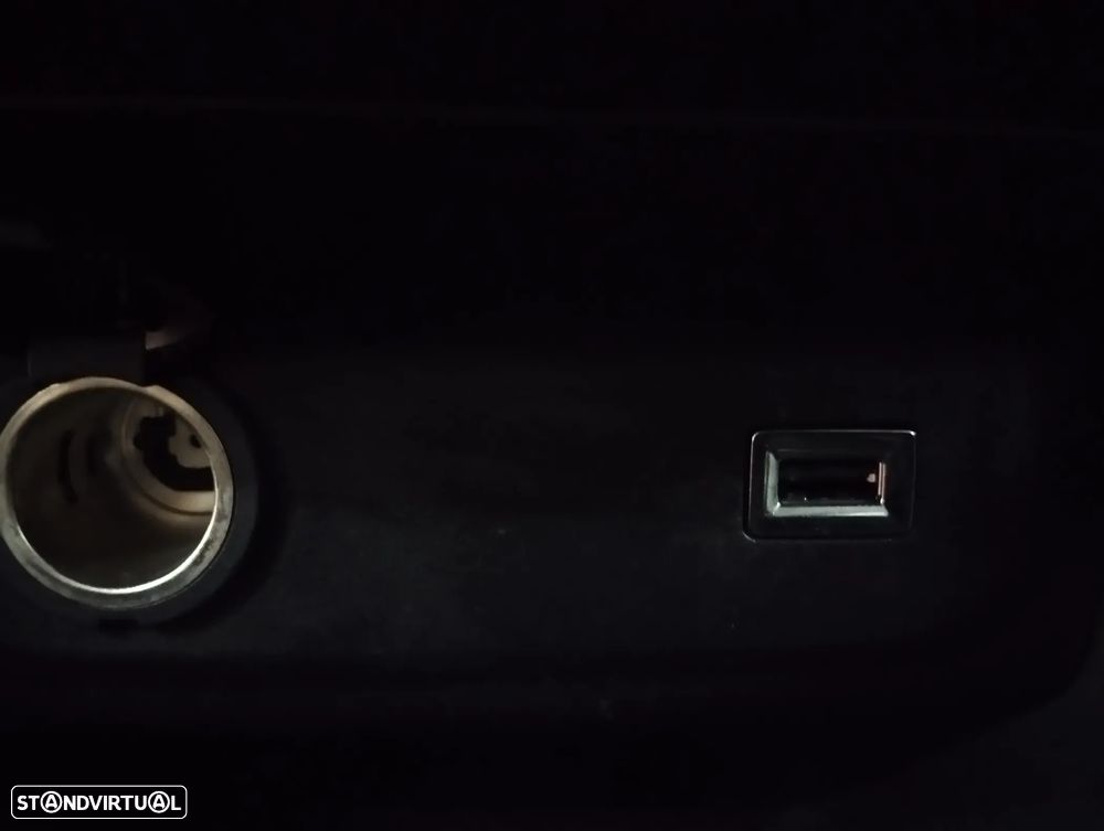 Citroën C3 1.2 PureTech C-Series - 26