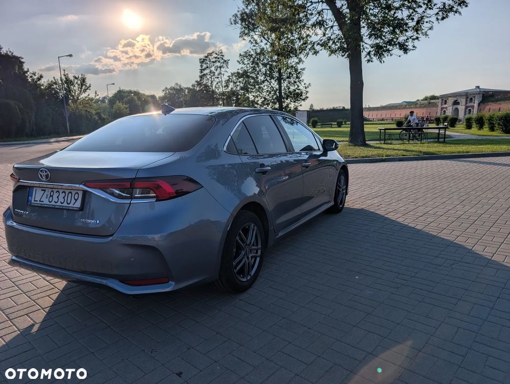 Toyota Corolla 1.8 Hybrid Comfort - 6