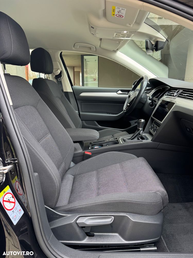 Volkswagen Passat 2.0 TDI (BlueMotion Technology) Highline - 30