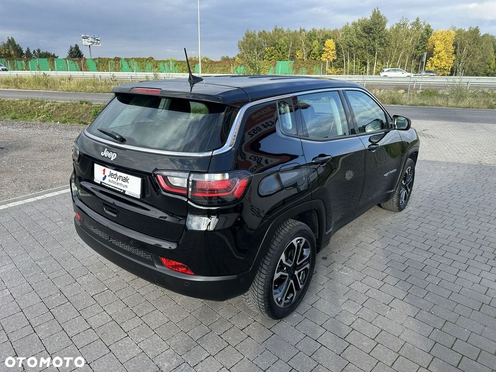 Jeep Compass - 17