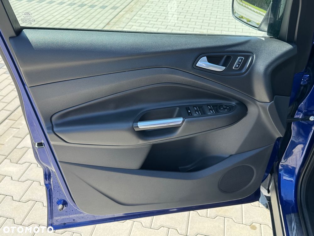 Ford Kuga 1.5 EcoBoost 2x4 SYNC - 17
