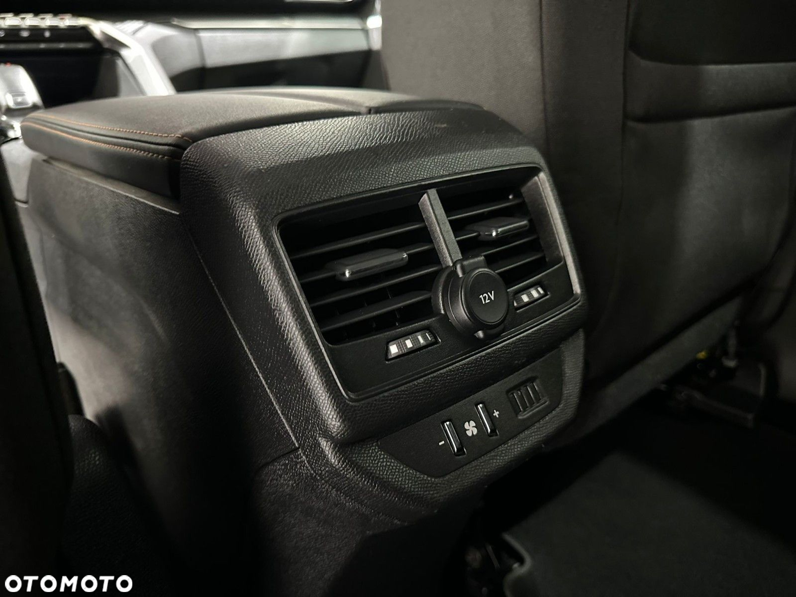 Peugeot 5008 - 37