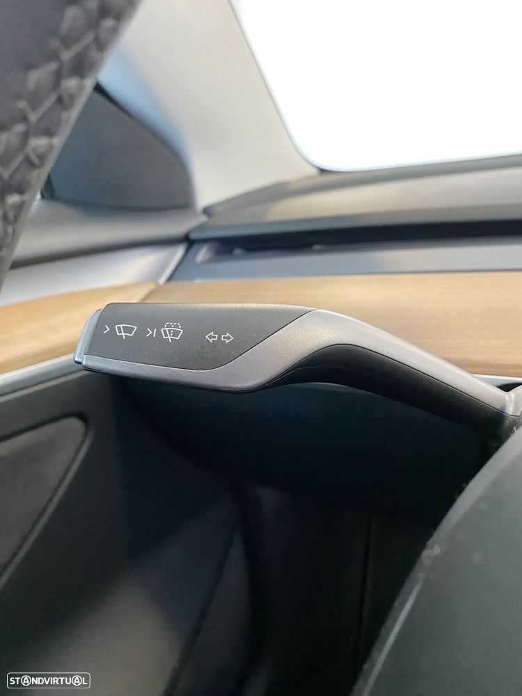 Tesla Model 3 Long Range Tração Traseira - 42