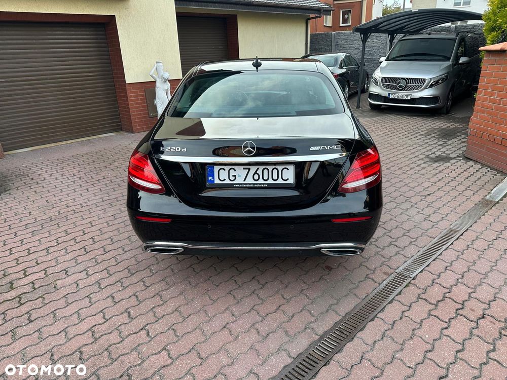 Mercedes-Benz E-Class 2018 photo 4