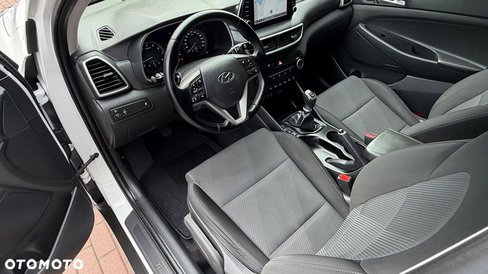 Hyundai Tucson blue 1.6 GDi 2WD Classic - 19