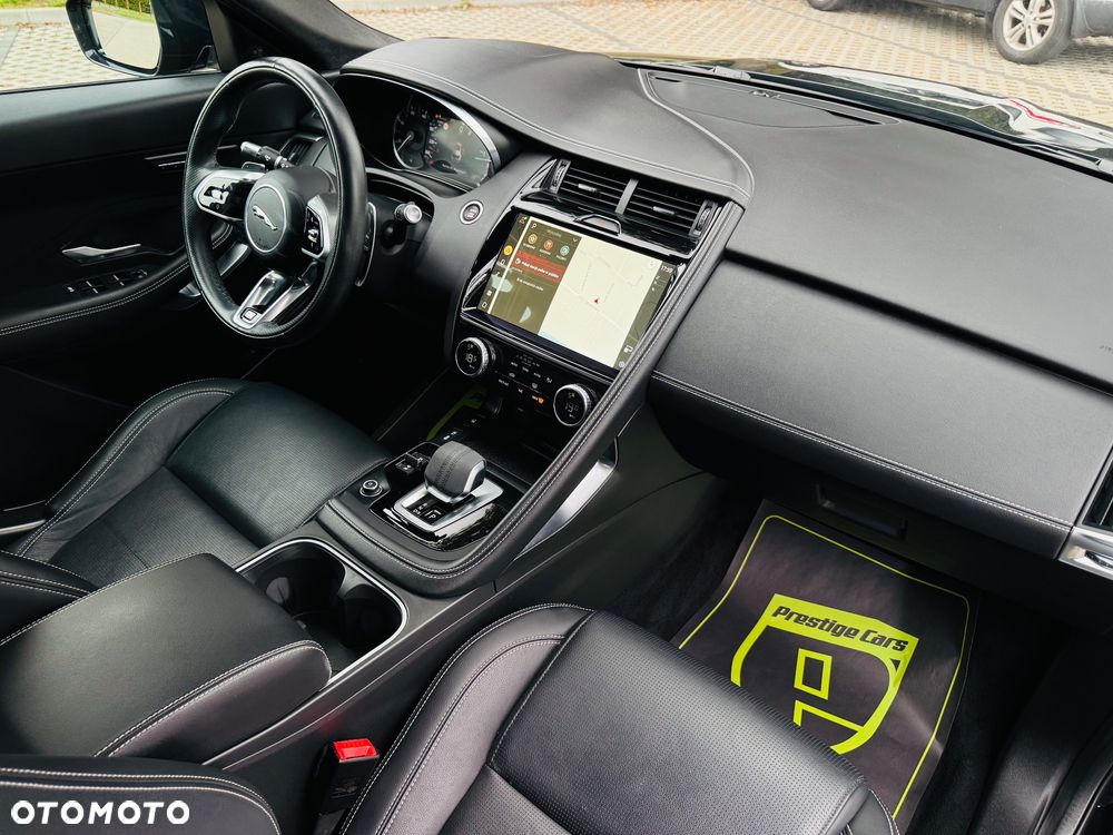 Jaguar E-Pace D165 AWD R-Dynamic HSE - 32
