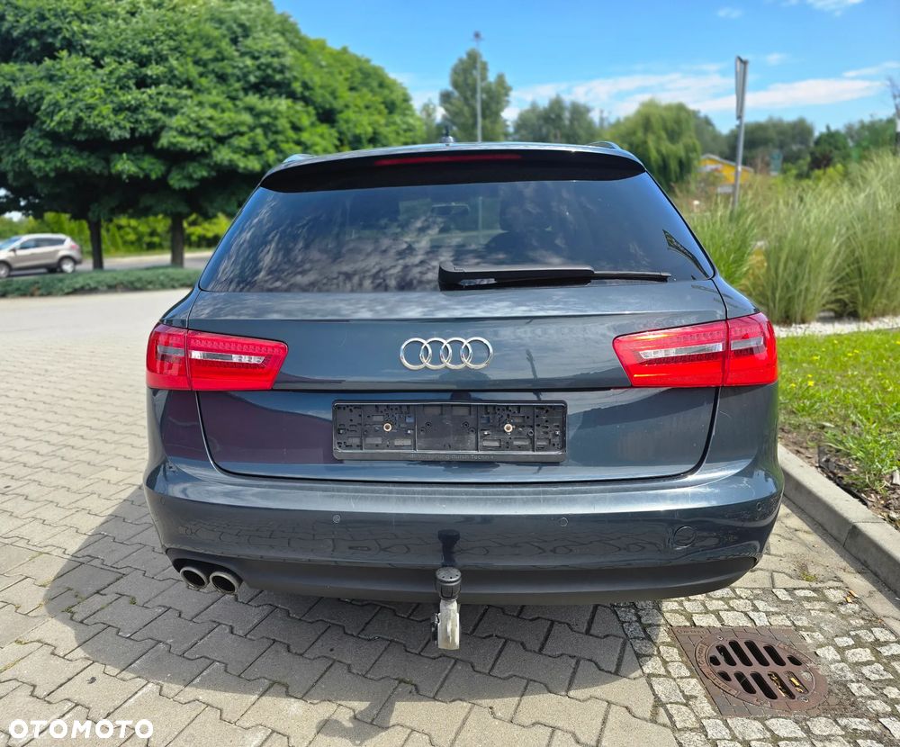 Audi A6 Avant 2.0 TDI DPF sport selection - 11